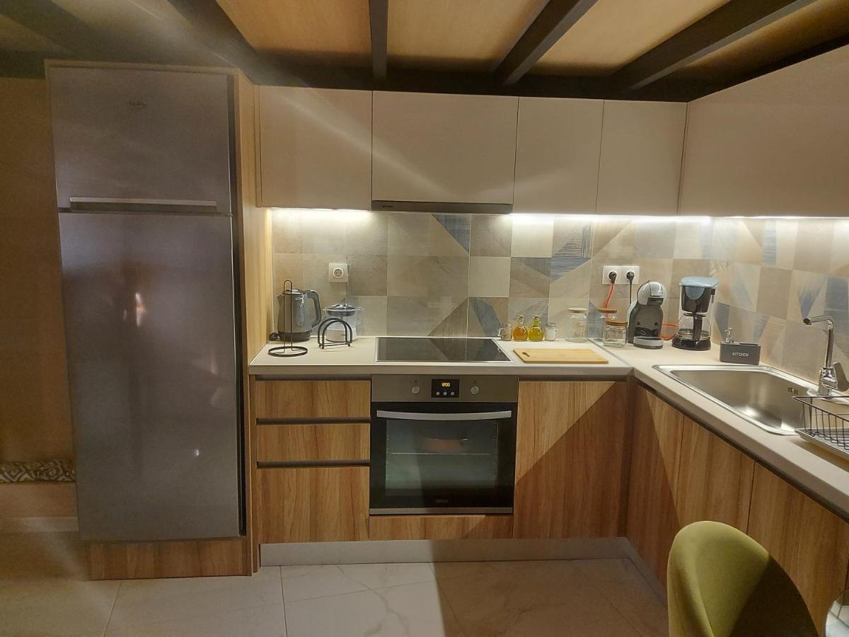 דירות וולוס Lefis House מראה חיצוני תמונה