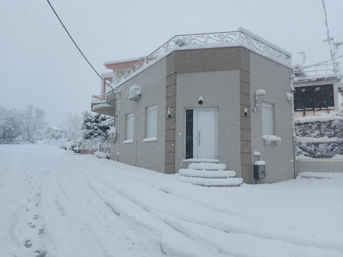 דירות וולוס Lefis House מראה חיצוני תמונה